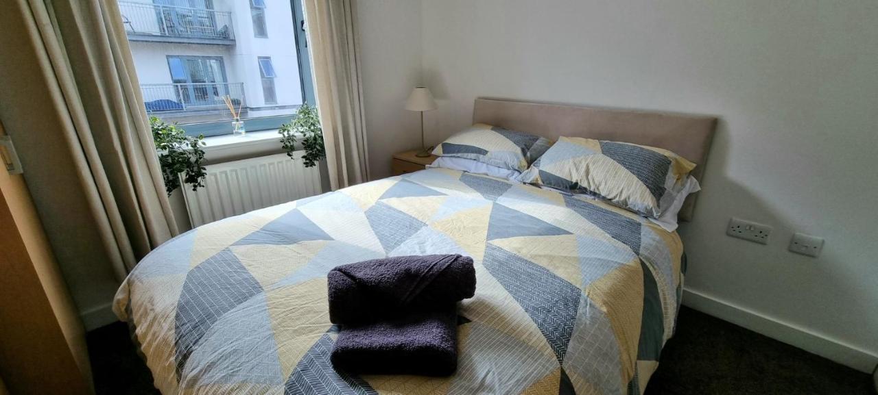 360 Serviced Accommodations - Colchester Marine Quay - 1 Double Bedroom Apartment Экстерьер фото