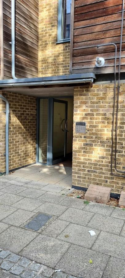 360 Serviced Accommodations - Colchester Marine Quay - 1 Double Bedroom Apartment Экстерьер фото