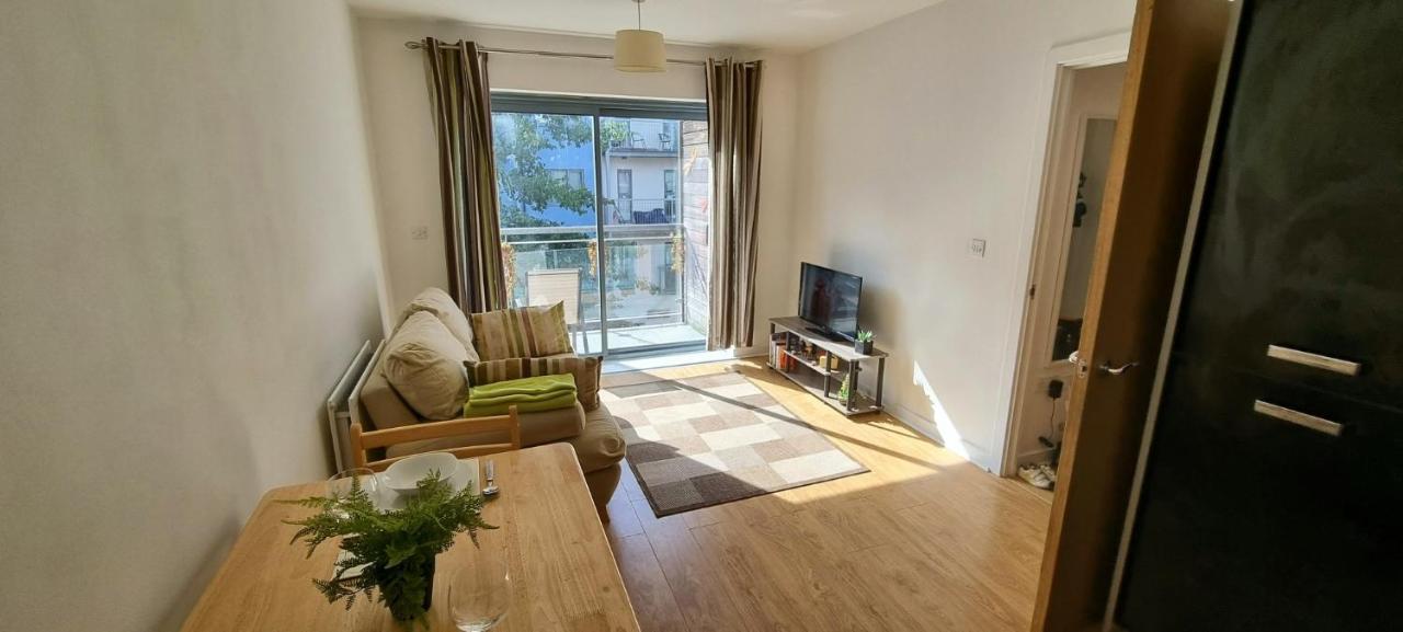 360 Serviced Accommodations - Colchester Marine Quay - 1 Double Bedroom Apartment Экстерьер фото